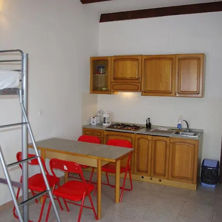 Apartment Anna Centuri