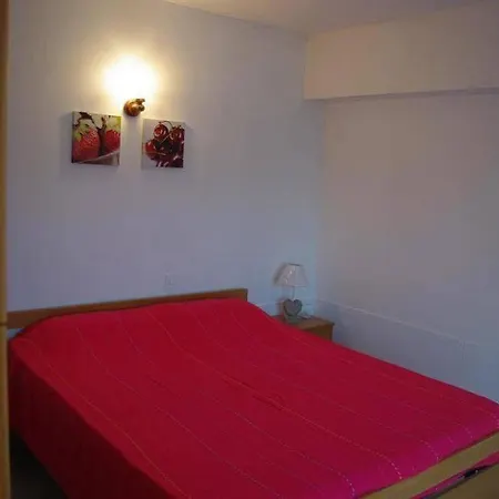 Anna Apartment